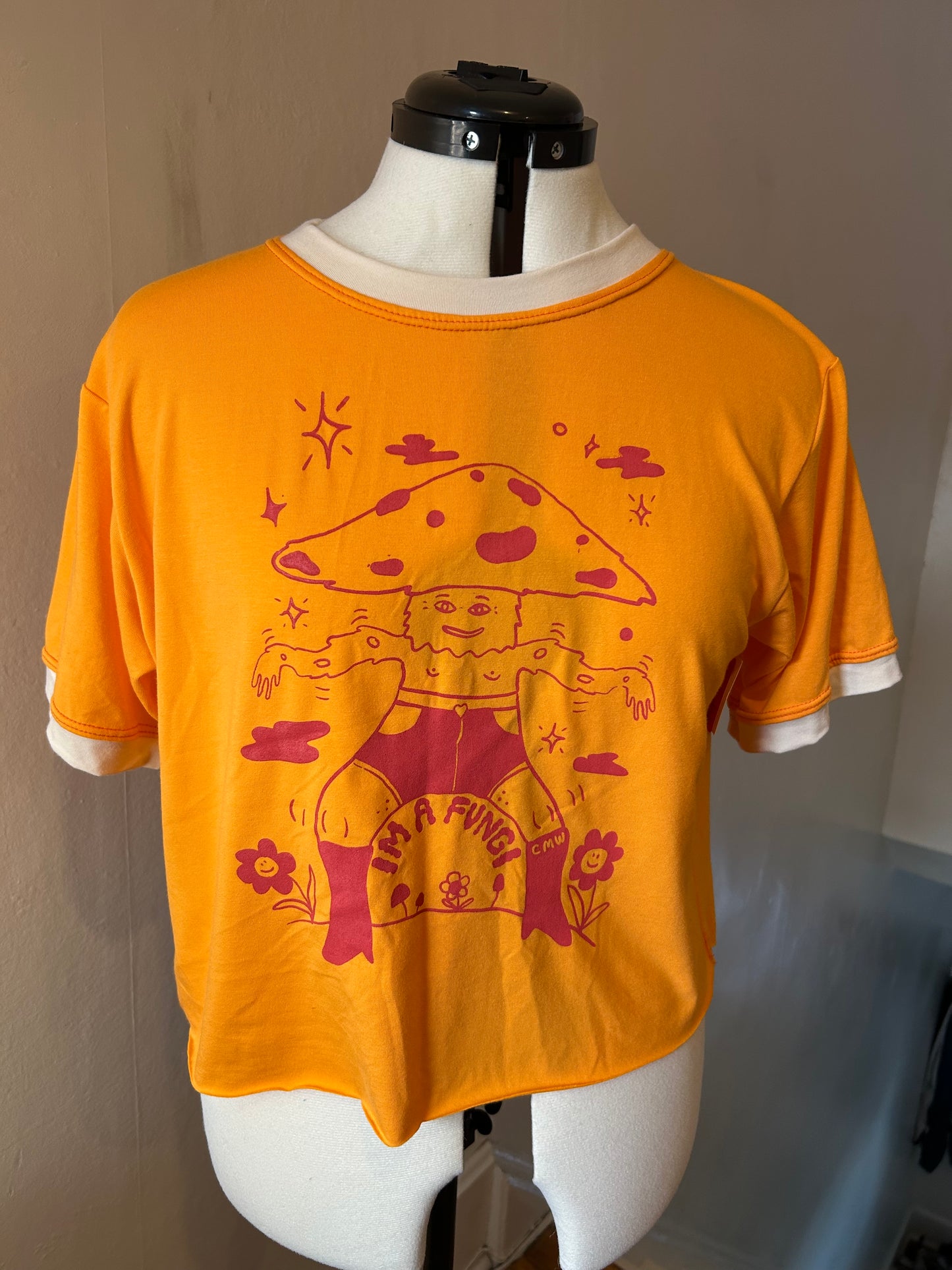 Bamboo Boxy Crop: Orange Fungi