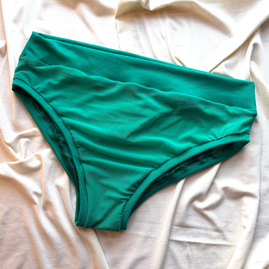 Green Mesh: Bamboo Bikini Mid Rise
