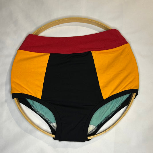 Scrappy Lrg: Bamboo High Waisted Undies