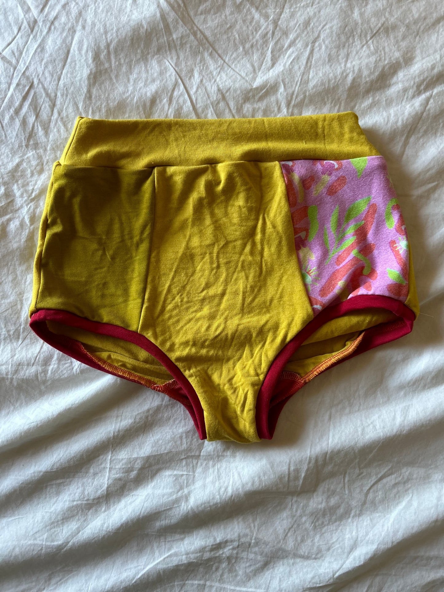 Scrappy Panties- Yellow/Pink- Med