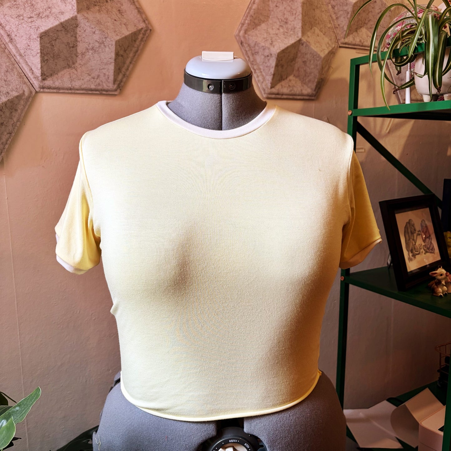 Meringue Yellow Bamboo Crop - Fitted Style