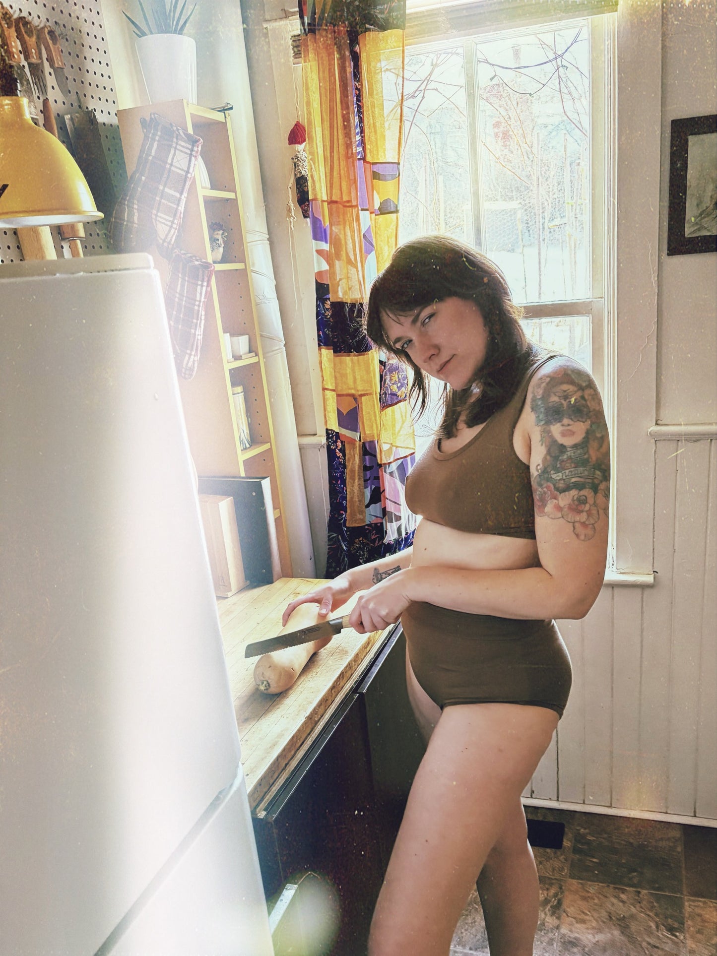 Solid Americano : Bamboo Lounge Top