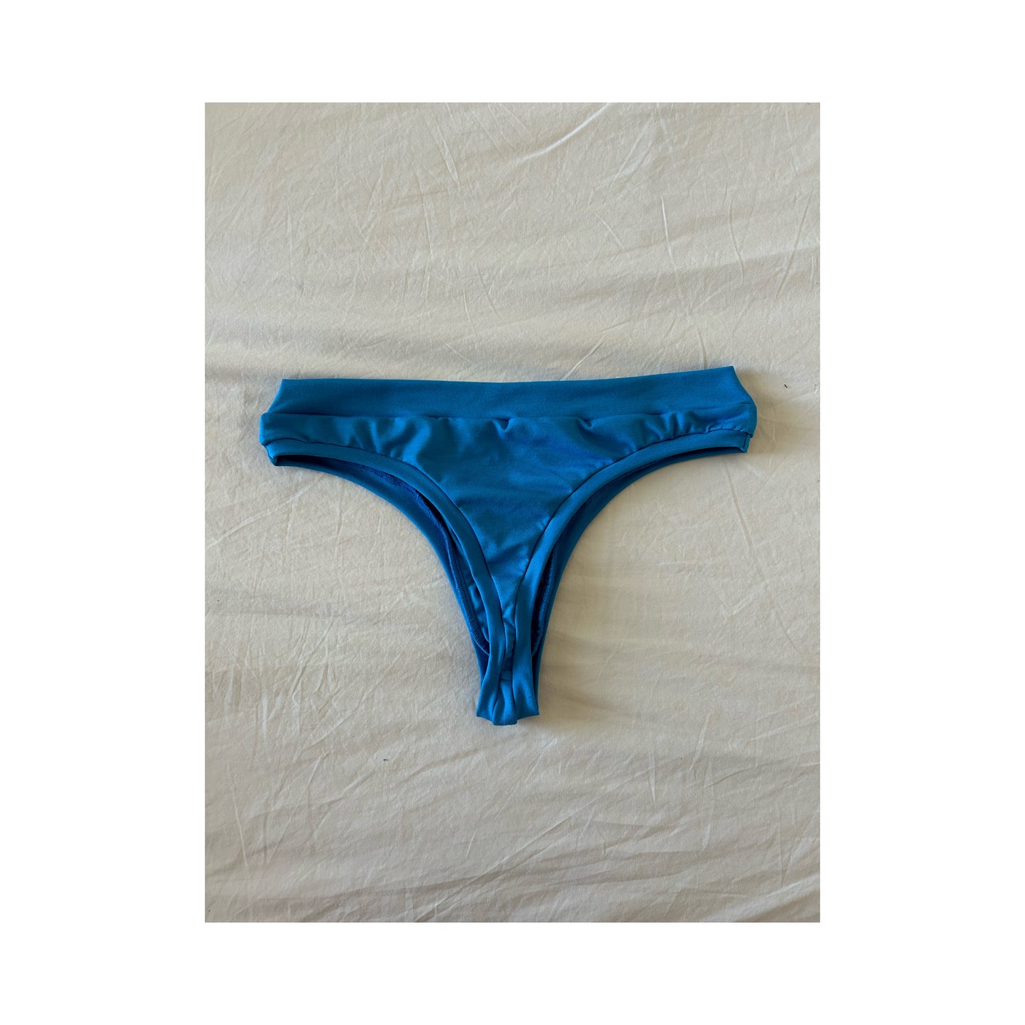 Solid Blue : Bamboo Thong