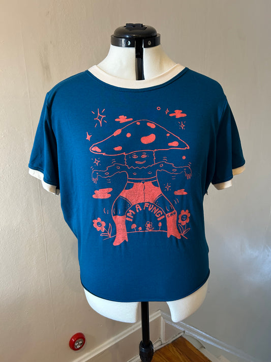 Bamboo Crop: Moroccan Blue Fungi - Fitted Style