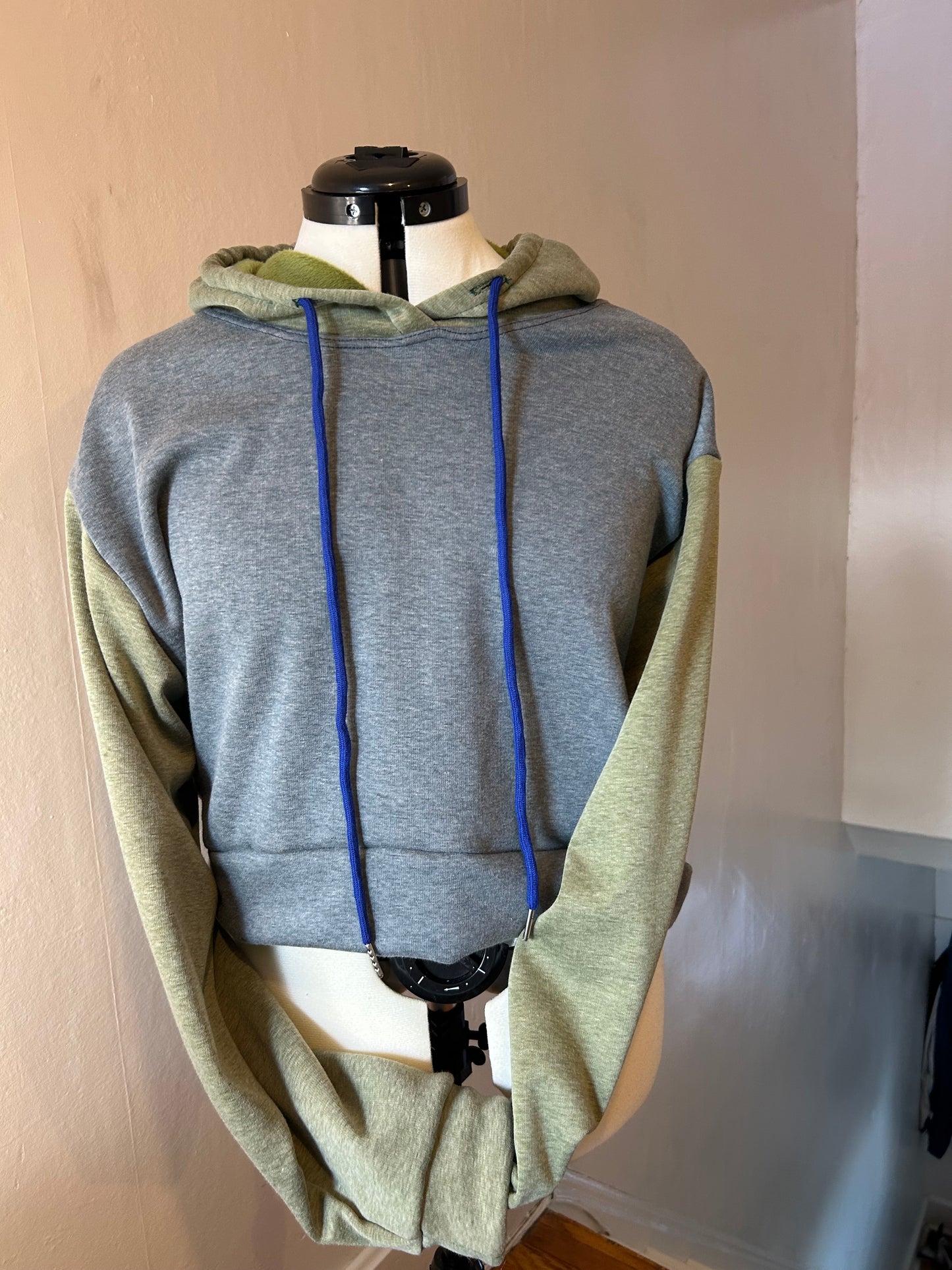Blue/Green Cropped Fleece Hoodie