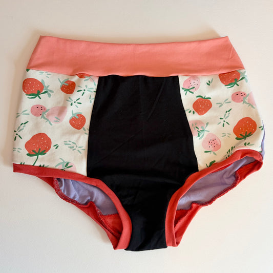 Scrappy L: High Waisted Undies Strawberry